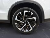 Thumbnail of 2022 White Diamond Mitsubishi Outlander
