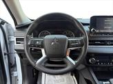 Thumbnail of 2022 White Diamond Mitsubishi Outlander