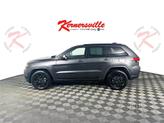 Thumbnail of 2018 Granite Crystal Metallic Clearcoat Jeep Grand Cherokee