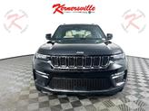 Thumbnail of 2025 Diamond Black Crystal Pearlcoat Jeep Grand Cherokee