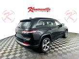 Thumbnail of 2025 Diamond Black Crystal Pearlcoat Jeep Grand Cherokee