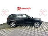 Thumbnail of 2025 Diamond Black Crystal Pearlcoat Jeep Grand Cherokee