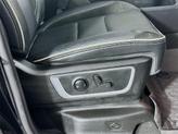 Thumbnail of 2022 Diamond Black Crystal Pearlcoat RAM 1500