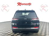Thumbnail of 2025 Diamond Black Crystal Pearlcoat Jeep Grand Cherokee