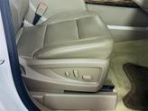 Thumbnail of 2017 White Frost Tricoat GMC Yukon