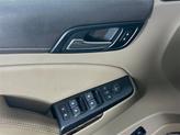 Thumbnail of 2017 White Frost Tricoat GMC Yukon