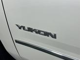 Thumbnail of 2017 White Frost Tricoat GMC Yukon