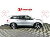 Thumbnail of 2020 Lunar Silver Metallic Honda Pilot
