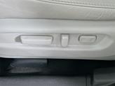 Thumbnail of 2020 Lunar Silver Metallic Honda Pilot