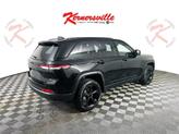 Thumbnail of 2025 Diamond Black Crystal Pearlcoat Jeep Grand Cherokee
