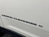 Thumbnail of 2023 Bright White Clearcoat Jeep Grand Cherokee L