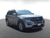 Thumbnail of 2023 Iconic Silver Metallic Ford Explorer