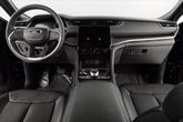 Thumbnail of 2024 Diamond Black Crystal Pearlcoat Jeep Grand Cherokee