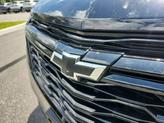 Thumbnail of 2024 Mosaic Black Metallic Chevrolet Equinox