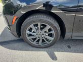 Thumbnail of 2024 Mosaic Black Metallic Chevrolet Equinox