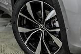Thumbnail of 2024 Silver Mist Metallic Volkswagen Atlas