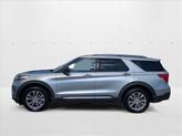Thumbnail of 2023 Iconic Silver Metallic Ford Explorer