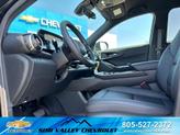 Thumbnail of 2026 Mosaic Black Metallic Chevrolet Equinox