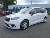 Thumbnail of 2024 Bright White Clearcoat Chrysler Pacifica