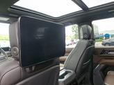 Thumbnail of 2025 White Frost Tri-Coat GMC Yukon