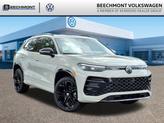 Photo of 2025 Platinum Gray Metallic Volkswagen Tiguan