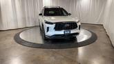Thumbnail of 2025 Mjst Whte INFINITI QX60