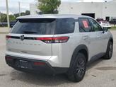Thumbnail of 2024 Brilliant Silver Metallic Nissan Pathfinder