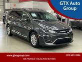 Photo of 2017 GRAY Chrysler Pacifica