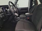 Thumbnail of 2019 Bright White Clearcoat Jeep Wrangler Unlimited