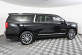 Thumbnail of 2025 Onyx Black GMC Yukon XL