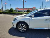 Thumbnail of 2023 Pearl White Tricoat Nissan Murano
