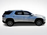 Thumbnail of 2022 Silver Ice Metallic Chevrolet Traverse