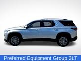 Thumbnail of 2022 Silver Ice Metallic Chevrolet Traverse