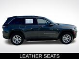 Thumbnail of 2022 Metallic Jeep Grand Cherokee