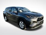 Thumbnail of 2022 Gray Toyota Highlander