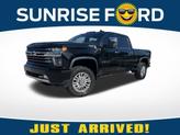 Photo of 2020 Black Chevrolet Silverado 2500