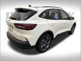 Thumbnail of 2025 White Metallic Ford Escape