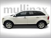 Thumbnail of 2011 White Platinum Clearcoat Metallic Ford Edge