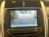 Thumbnail of 2011 White Platinum Clearcoat Metallic Ford Edge