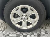 Thumbnail of 2011 White Platinum Clearcoat Metallic Ford Edge