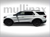 Thumbnail of 2025 Star White Metallic Tri-Coat Ford Explorer