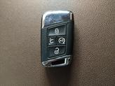 Thumbnail of 2021 Platinum Gray Metallic Volkswagen Atlas