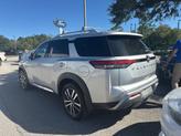 Thumbnail of 2022 Brilliant Silver Metallic Nissan Pathfinder