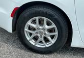 Thumbnail of 2023 Bright White Clearcoat Chrysler Pacifica
