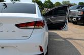 Thumbnail of 2018 Quartz White Pearl Hyundai SONATA