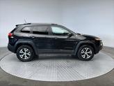 Thumbnail of 2015 Brilliant Black Crystal Pearlcoat Jeep Cherokee