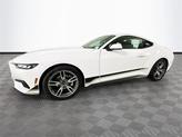 Thumbnail of 2025 Oxford White Ford Mustang