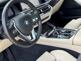 Thumbnail of 2021 Black Sapphire Metallic BMW X5