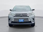 Thumbnail of 2018 Silver Toyota Highlander