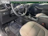 Thumbnail of 2020 Oxford White Ford Escape